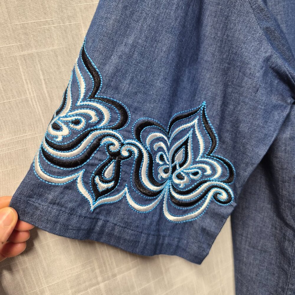 Bob Mackie Blue Embroidered Wearable Art Blouse Size XL - Picture 2 of 7
